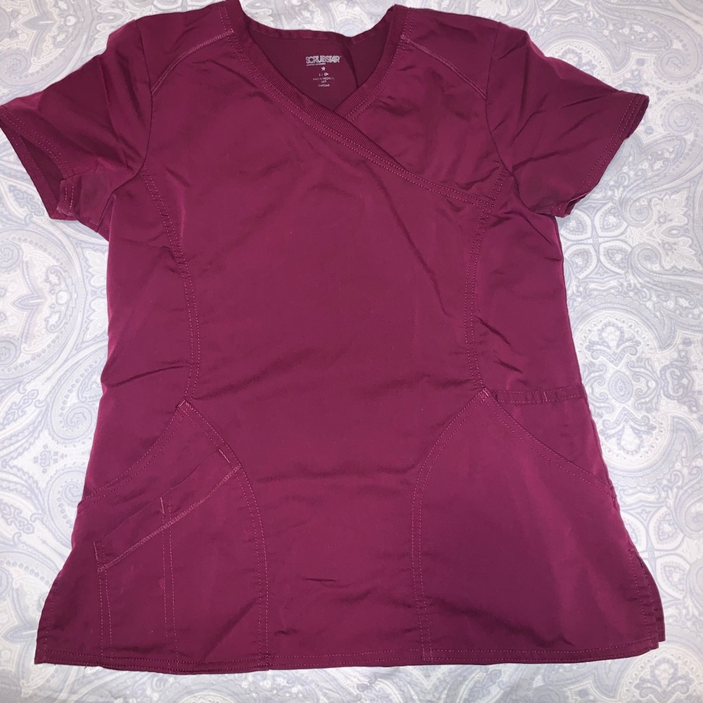 burgundy Scrub set SMALL TOP MEDIUM BOTTOM